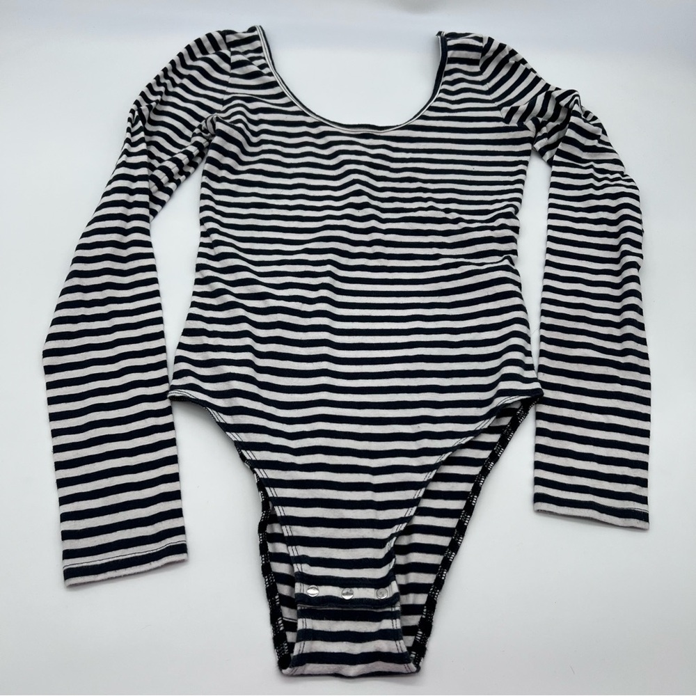 Hollister Women’s Black and White Striped Long Sleeve Round Neck Bodysuit-Size S